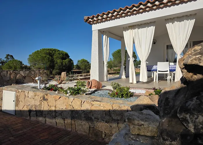 Lucy - Budoni Sweet Villa Tanaunella